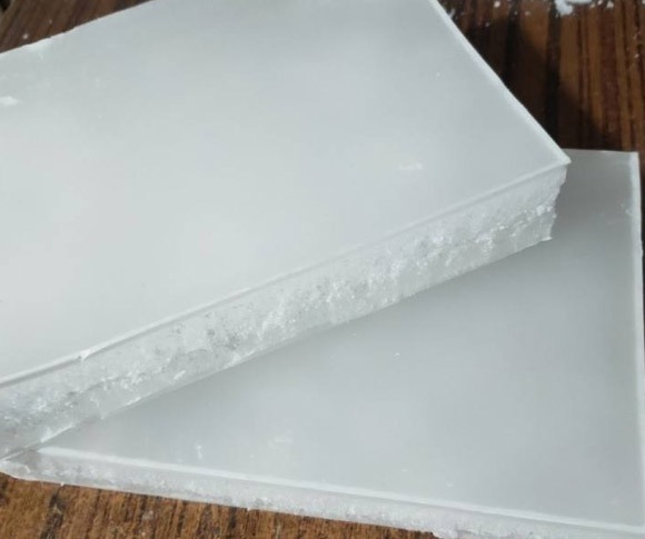 Crude Scale Paraffin Wax
