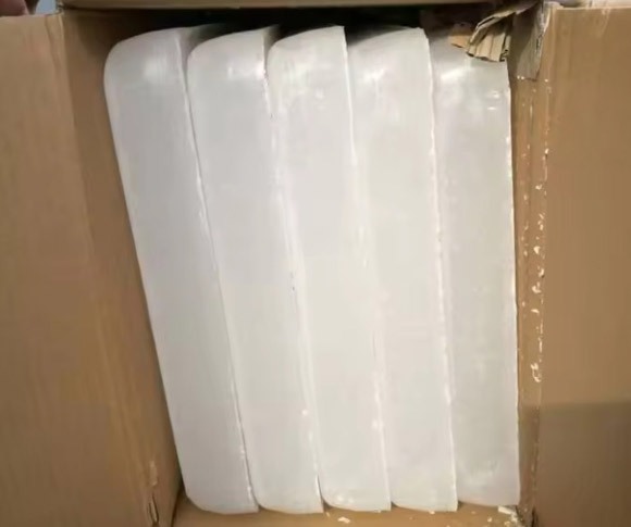 Semi-Refined Paraffin Wax